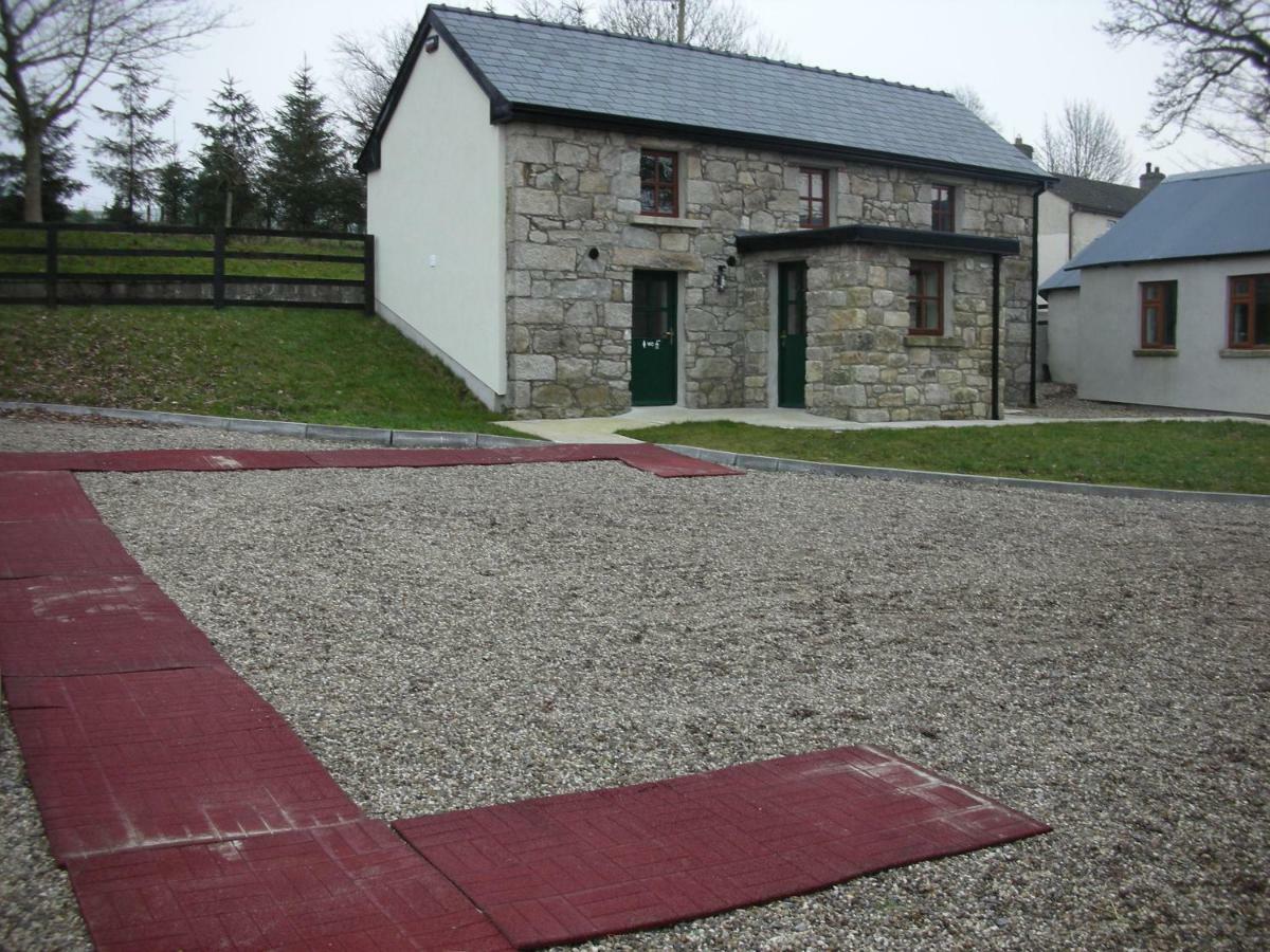 Green Adventure Ecohostel Clonmore Exterior foto
